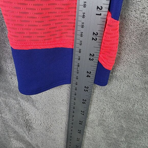 Womens Under Armour Capri Blue & Pink Leggings Activewear Polyester Stretch S - Picture 7 of 8